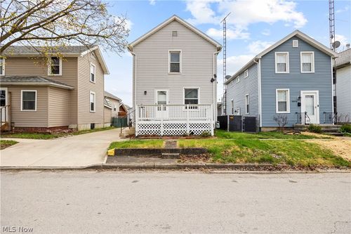 1013 Roosevelt St, Fremont, OH, 43420-1834 | Card Image