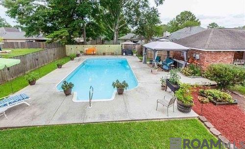 16424 Missionary Ridge Ave, Baton Rouge, LA, 70817-2274 | Card Image