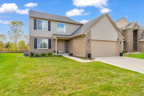 7210 Chandler Dr, Van Buren Township, MI, 48111-1872 | Card Image