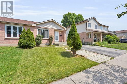 62 Josselyn Drive, London South (South X), ON, N6E3V6 | Card Image