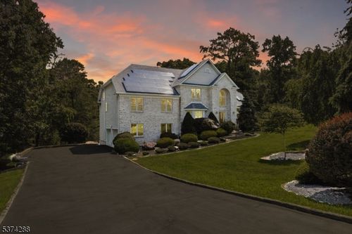 7 Tower Rd, Martinsville, NJ, 08836-2045 | Card Image
