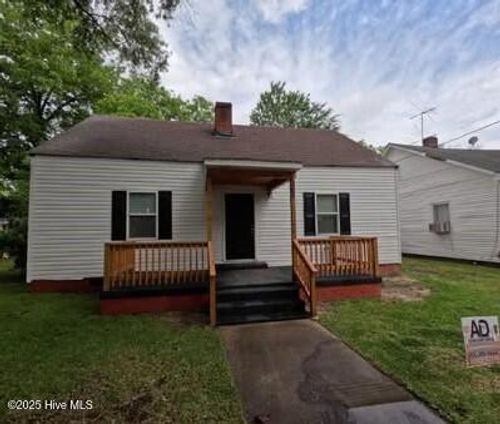 405 Maplewood Ave Ne, Wilson, NC, 27893-3236 | Card Image