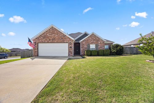 1501 Amber Way, Centerton, AR, 72719-8002 | Card Image