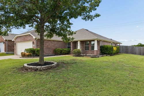 743 Cedar Cove Dr, Princeton, TX, 75407-2843 | Card Image