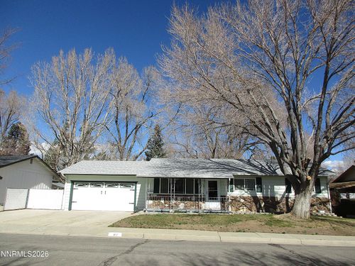 812 Chernus Drive, Carson City, NV, 89703 | Card Image