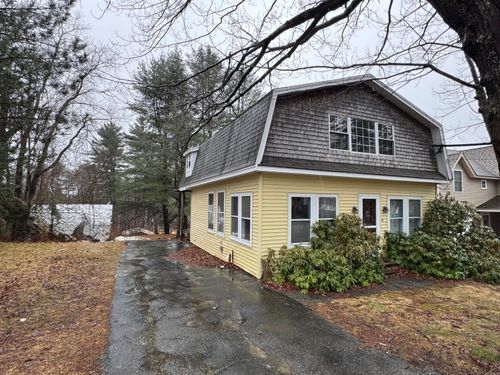 89 Pride Road, Auburn, ME, 04210 | Card Image