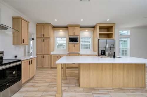 8388 Dalewood Dr, Weeki Wachee, FL, 34613-6212 | Card Image