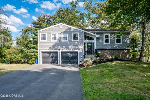 6 Donner Ct, MONMOUTH JUNCTION, NJ, 08852-2945 | Card Image