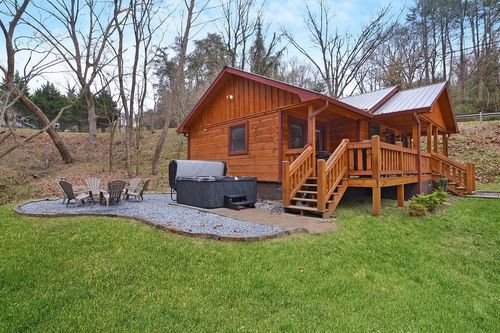 165 Corbin Hill Rd, ELLIJAY, GA, 30540-3235 | Card Image