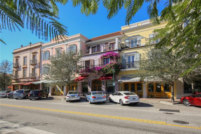 202 - 430 Kumquat Ct, Condo with 2 bedrooms, 2 bathrooms and null parking in SARASOTA FL | Image 5