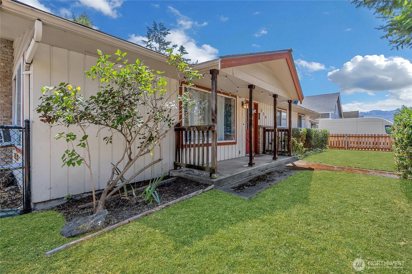 Residential in Eatonville 3