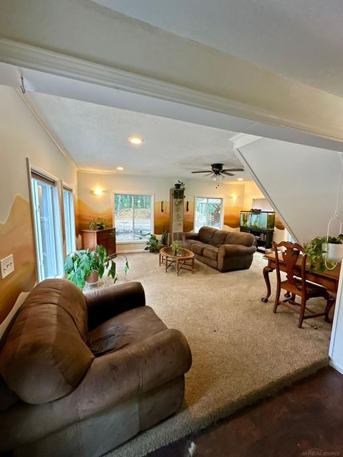 1100 Cedar Ave, Prudenville, MI, 48651-9690 | Card Image