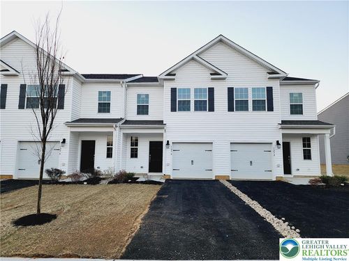 1224 Martin Rd, Breinigsville, PA, 18031-8736 | Card Image
