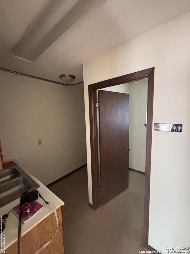 STE-1A - 9546 Us Highway 87 E, Home with 0 bedrooms, 0 bathrooms and null parking in San Antonio TX | Image 18