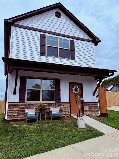 526 Cardwell Ln, Fletcher, NC, 28732-0658 | Card Image