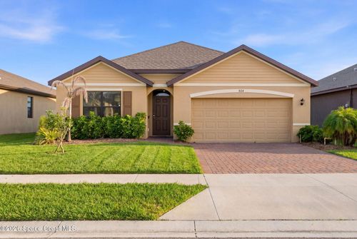 826 Remington Green Dr Se, Palm Bay, FL, 32909-6907 | Card Image