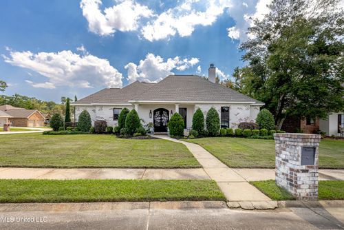 2011 Ivy Ct, Biloxi, MS, 39532-4124 | Card Image
