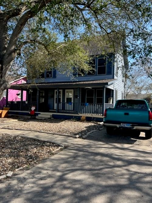 327 Louisiana Ave, Corpus Christi, TX, 78404-1705 | Card Image