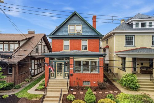 1486 Greenmount Ave, Pittsburgh, PA, 15216-2027 | Card Image