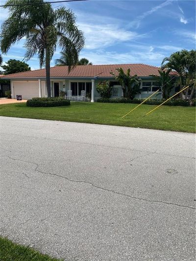 711 Glouchester St, House other with 3 bedrooms, 3 bathrooms and null parking in Boca Raton FL | Image 3