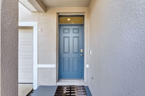 8379 Ender Hills Dr, WESLEY CHAPEL, FL, 33545-2376 | Card Image