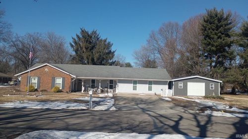 2004 Forbes Rd, Vincennes, IN, 47591-5914 | Card Image