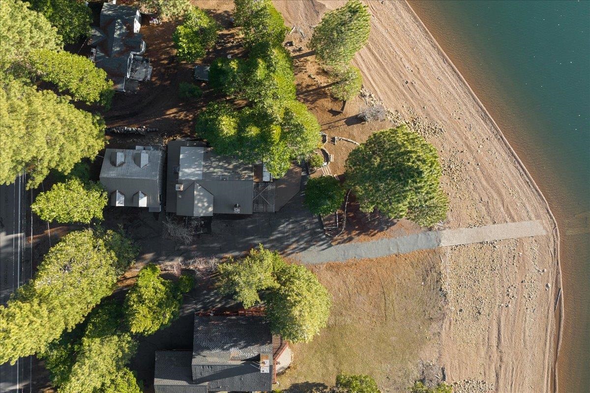 Residential in Lake Almanor 5