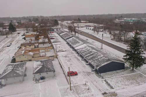 3817 Lippincott Apt 13 Boulevard, Flint, MI, 48507 | Card Image