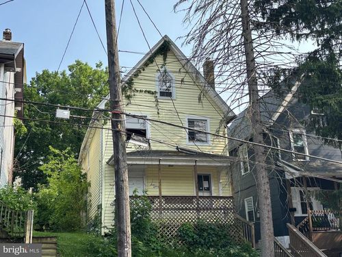 312 E Howard St, BELLEFONTE, PA, 16823-1814 | Card Image