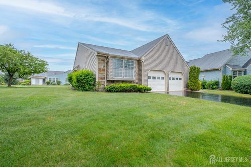 6 Franklin Pierce Dr, Monroe, NJ, 08831-5647 | Card Image