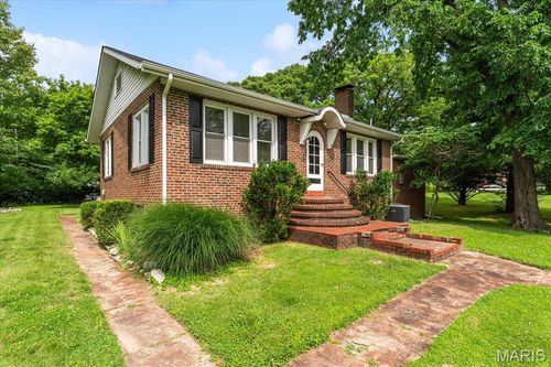 21 Creston Drive, Belleville, IL, 62223 | Card Image