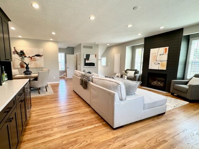 601 41 St St, Condo with 2 bedrooms, 3 bathrooms and null parking in Des Moines IA | Image 7