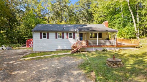 1011 Route 80, Guilford, CT, 06437-1226 | Card Image