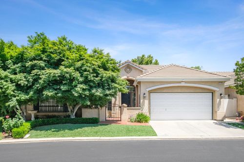 2170 W Via Cipressi, Fresno, CA, 93711-2872 | Card Image