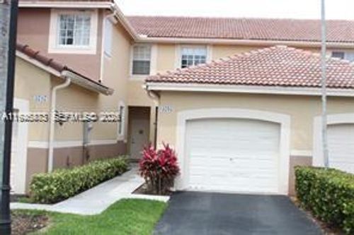 3705-3705 San Simeon Cir, Weston, FL, 33331-5048 | Card Image