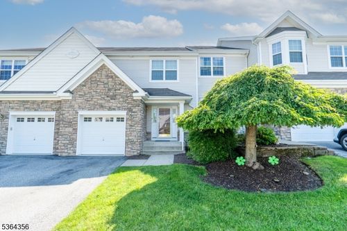 14 Lodge Pole Ln, Hamburg, NJ, 07419-2437 | Card Image