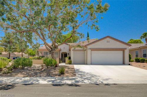 2521 Evansville Ave, Henderson, NV, 89052-6556 | Card Image