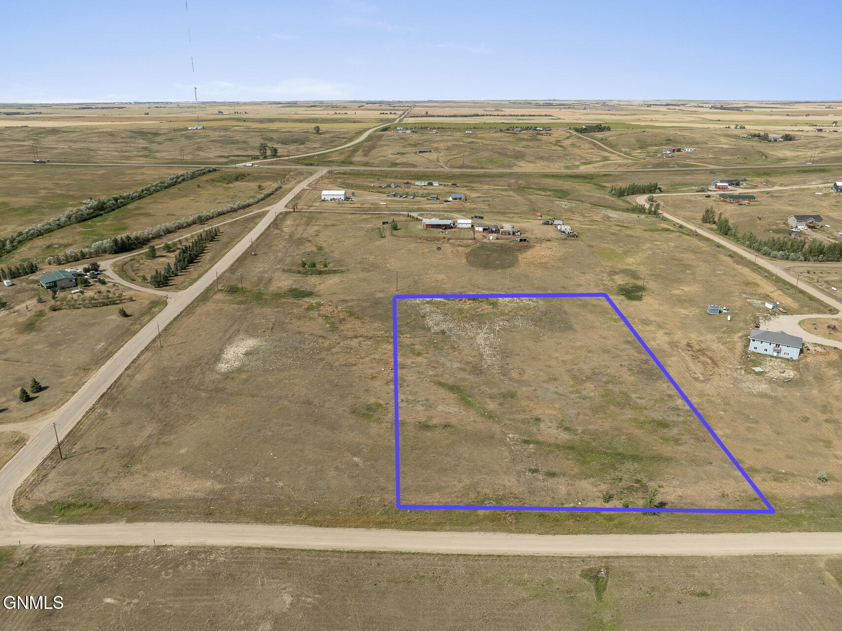 Land in Williston