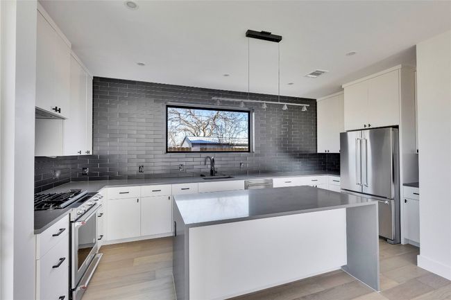 Kitchen | Image 31