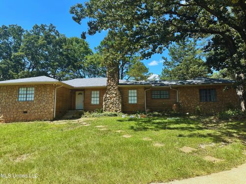108 Wynndale Lake Rd, Terry, MS, 39170-9715 | Card Image