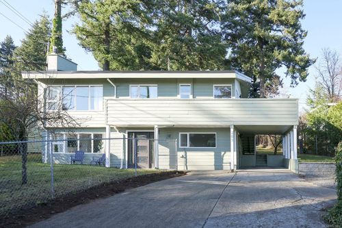 201 Mccarthy St, Campbell River, BC, V9W2R4 | Card Image