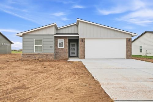 192 Tomahawk, Clearwater, KS, 67026-9236 | Card Image