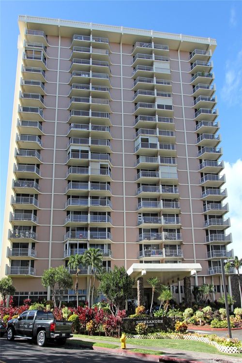 apt-1812-98-450 Koauka Loop, Aiea, HI, 96701-4533 | Card Image