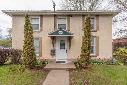390 Division St, Kingston, ON, K7K4A7 | Card Image
