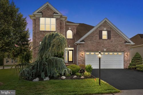 195 Roosevelt Dr, YARDLEY, PA, 19067-6403 | Card Image