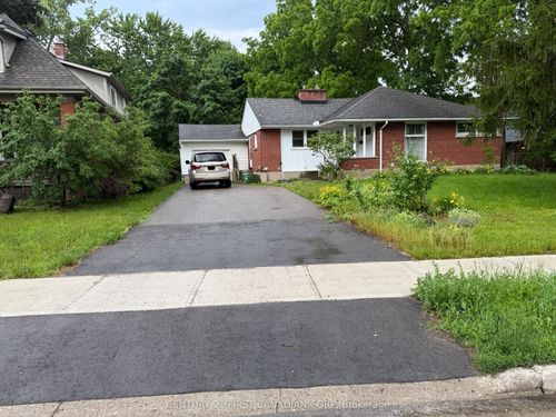 49 Woodward Ave, London, ON, N6H2G6 | Card Image