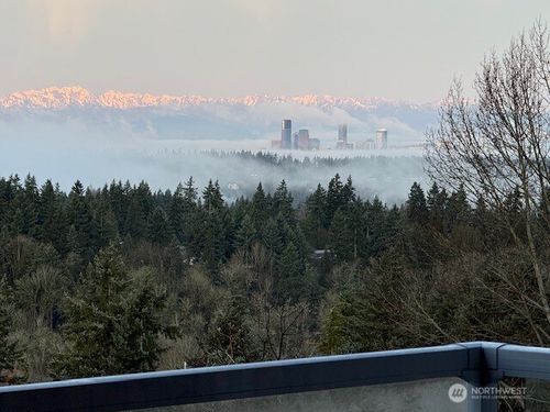 13603 Se 55th Place, Bellevue, WA, 98006 | Card Image