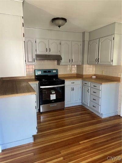 Kitchen | Image 3