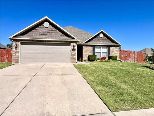1417 W Kelley Dr, Rogers, AR, 72756-2307 | Card Image