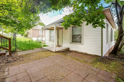 225 Se Spring St, Pullman, WA, 99163-2648 | Card Image